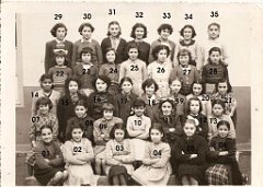 ECOLE DU MUSEE FILLES 19XX XXX N03